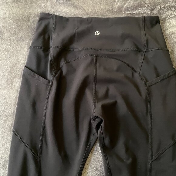 lululemon All The Right Places *OLD VERSION* Pockets Black, 8, 23" Crop Length - Picture 3 of 10
